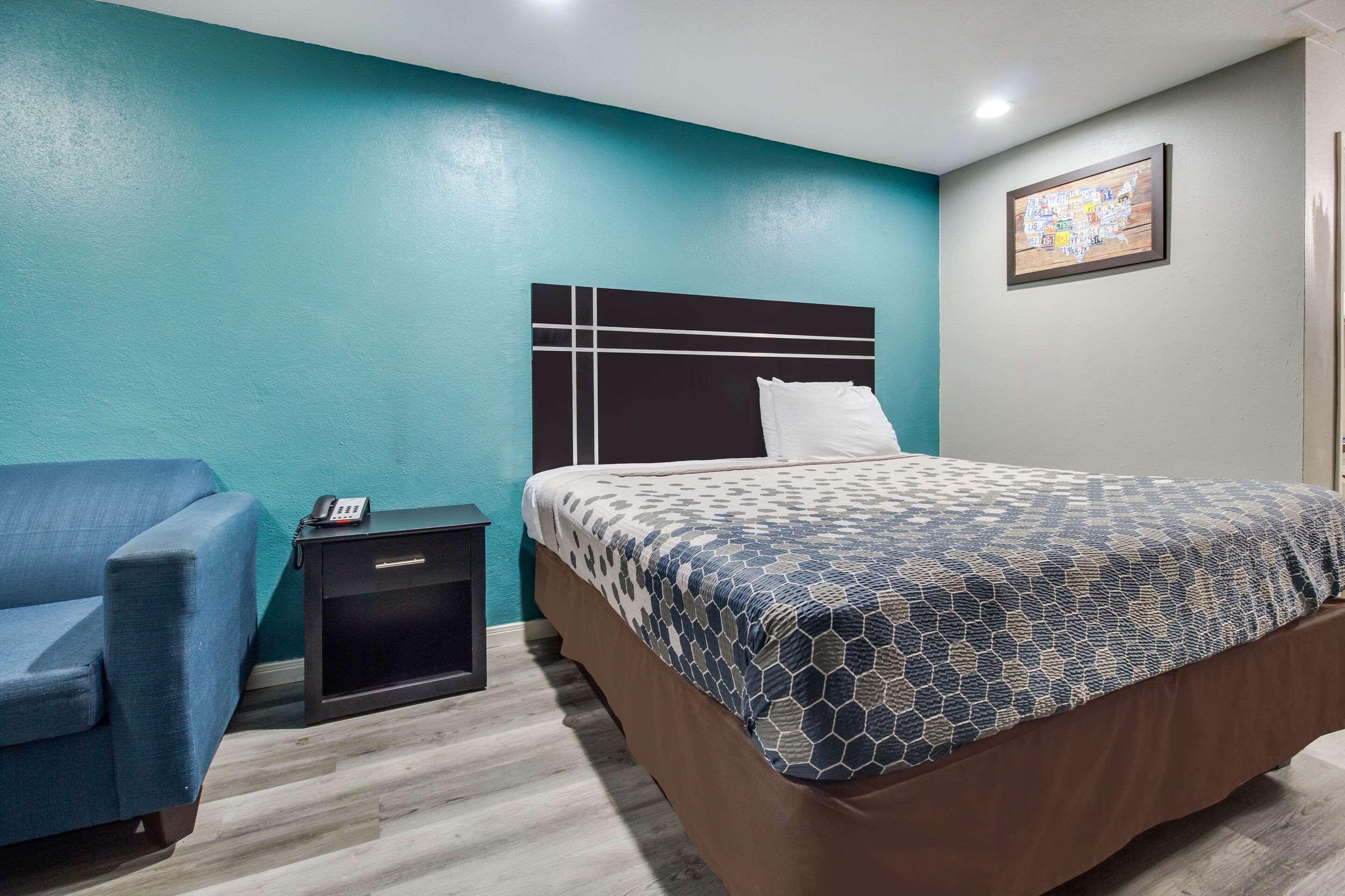 Econo Lodge Houston Brookhollow Buitenkant foto