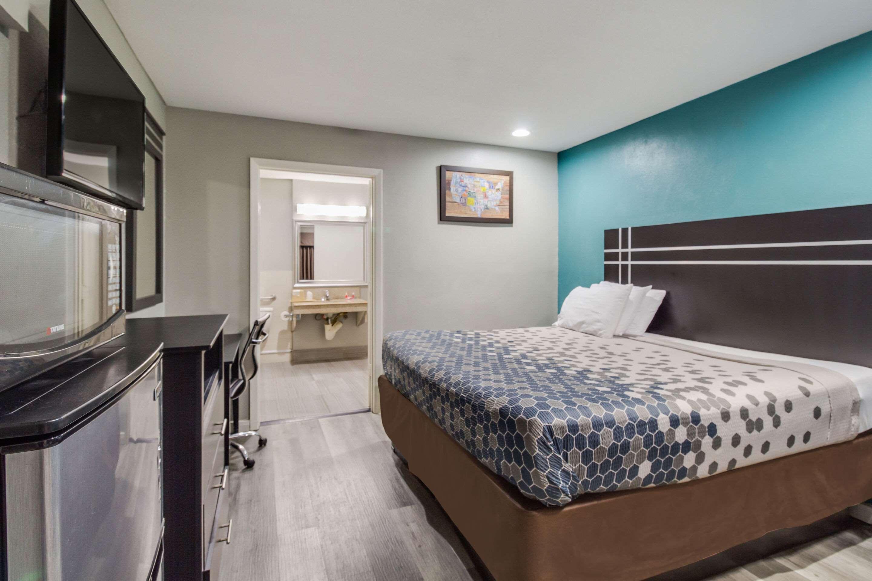 Econo Lodge Houston Brookhollow Buitenkant foto