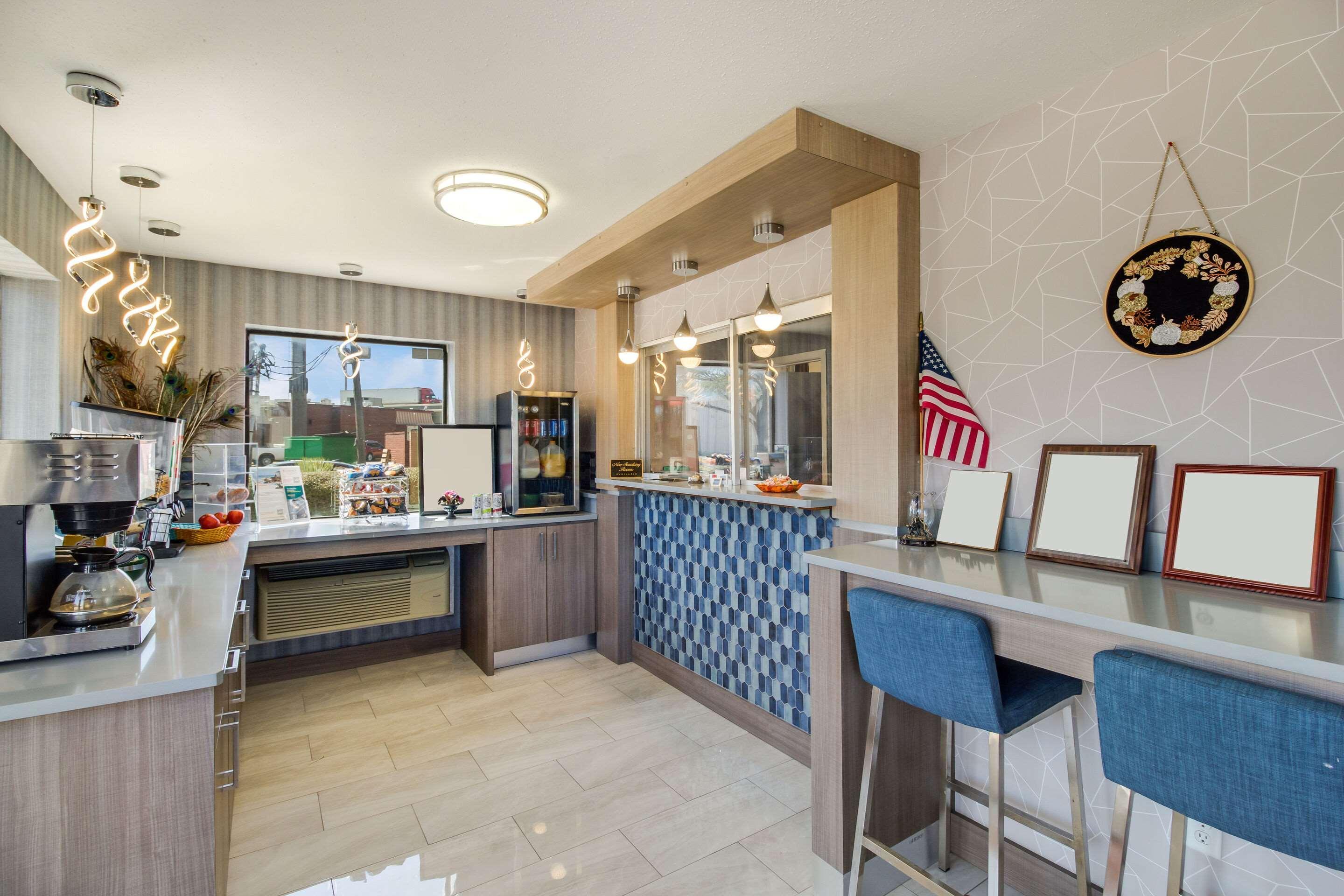 Econo Lodge Houston Brookhollow Buitenkant foto